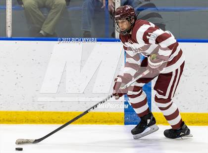 Thumbnail 3 in Hanover vs Trinity (Brian C. Stone Memorial Christmas Tournament) photogallery.