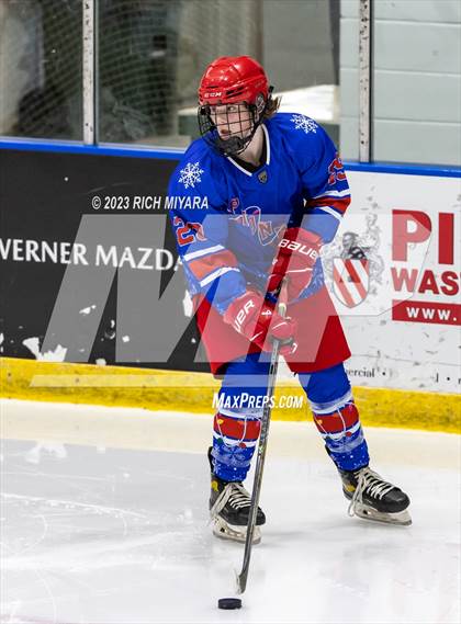 Thumbnail 2 in Hanover vs Trinity (Brian C. Stone Memorial Christmas Tournament) photogallery.