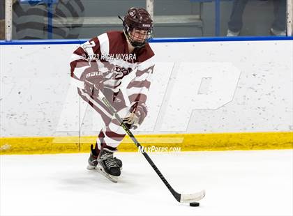 Thumbnail 1 in Hanover vs Trinity (Brian C. Stone Memorial Christmas Tournament) photogallery.