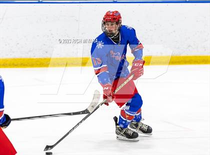 Thumbnail 2 in Hanover vs Trinity (Brian C. Stone Memorial Christmas Tournament) photogallery.