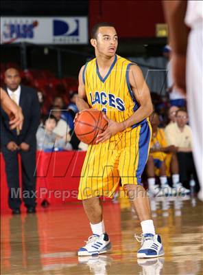 Thumbnail 2 in LACES vs. View Park Prep (CIF LA City Finals) photogallery.