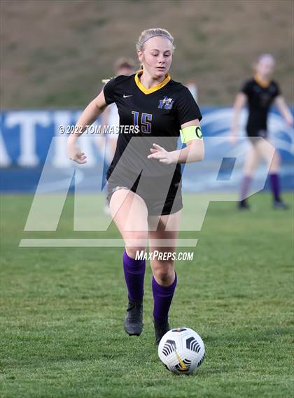 Thumbnail 1 in Charlotte Country Day School vs. Fort Mill photogallery.