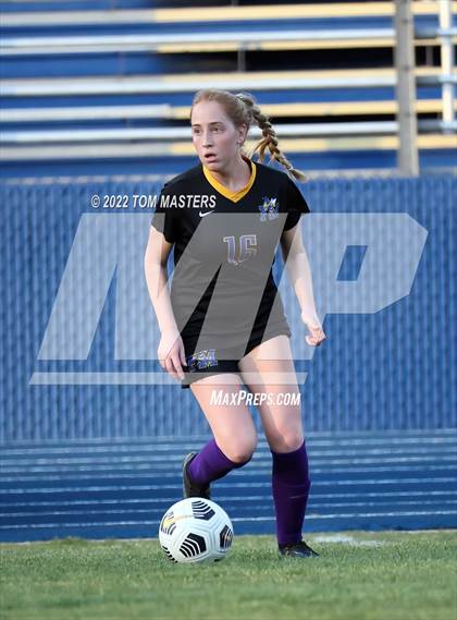 Thumbnail 1 in Charlotte Country Day School vs. Fort Mill photogallery.