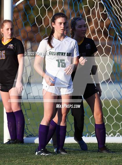 Thumbnail 3 in Charlotte Country Day School vs. Fort Mill photogallery.