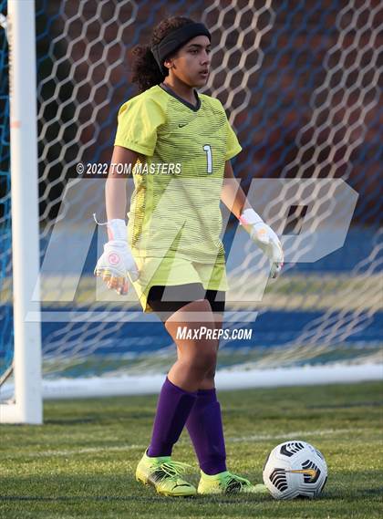Thumbnail 1 in Charlotte Country Day School vs. Fort Mill photogallery.