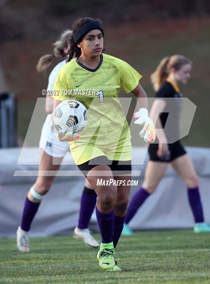 Thumbnail 1 in Charlotte Country Day School vs. Fort Mill photogallery.