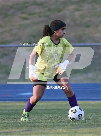 Thumbnail 1 in Charlotte Country Day School vs. Fort Mill photogallery.