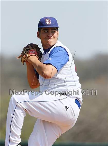 Thumbnail 1 in Grand Prairie vs South Garland (Grand Prairie Classic) photogallery.