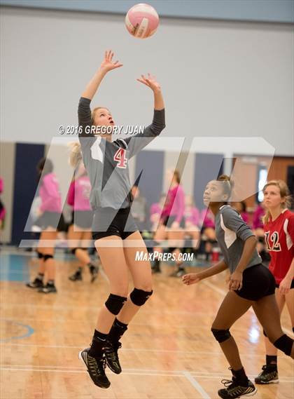 Thumbnail 3 in McGehee vs Thomas Jefferson (Penguin Volleyball Classic) photogallery.