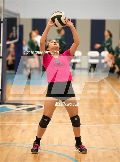 Thumbnail 1 in McGehee vs Thomas Jefferson (Penguin Volleyball Classic) photogallery.