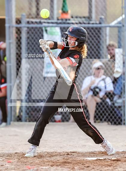 Thumbnail 1 in Regina @ Solon photogallery.