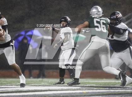 Thumbnail 1 in De La Salle vs. Pittsburg  (CIF NCS Open Final) photogallery.