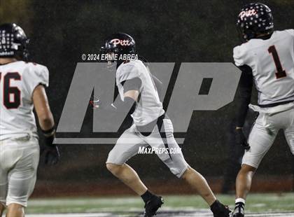 Thumbnail 2 in De La Salle vs. Pittsburg  (CIF NCS Open Final) photogallery.