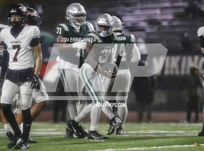 Thumbnail 3 in De La Salle vs. Pittsburg  (CIF NCS Open Final) photogallery.