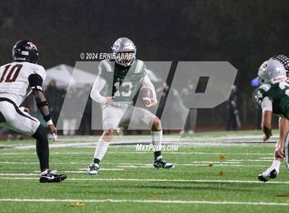 Thumbnail 1 in De La Salle vs. Pittsburg  (CIF NCS Open Final) photogallery.
