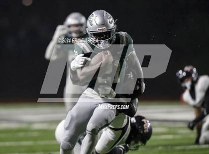 Thumbnail 2 in De La Salle vs. Pittsburg  (CIF NCS Open Final) photogallery.