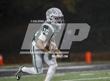 Thumbnail 2 in De La Salle vs. Pittsburg  (CIF NCS Open Final) photogallery.
