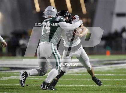 Thumbnail 2 in De La Salle vs. Pittsburg  (CIF NCS Open Final) photogallery.