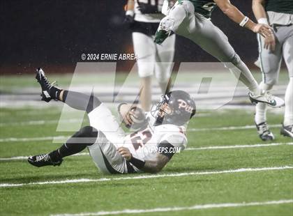 Thumbnail 3 in De La Salle vs. Pittsburg  (CIF NCS Open Final) photogallery.