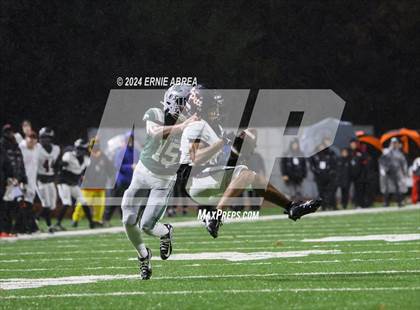 Thumbnail 2 in De La Salle vs. Pittsburg  (CIF NCS Open Final) photogallery.
