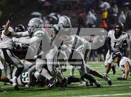 Thumbnail 1 in De La Salle vs. Pittsburg  (CIF NCS Open Final) photogallery.