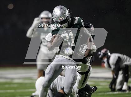 Thumbnail 1 in De La Salle vs. Pittsburg  (CIF NCS Open Final) photogallery.