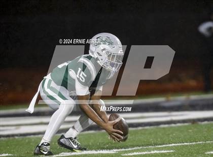 Thumbnail 3 in De La Salle vs. Pittsburg  (CIF NCS Open Final) photogallery.