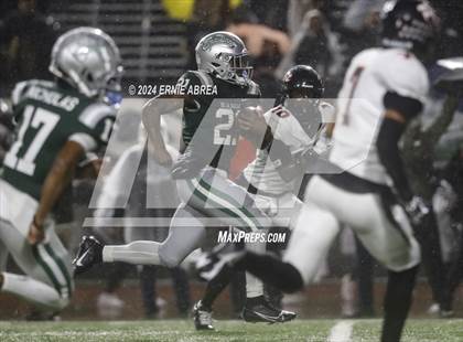 Thumbnail 1 in De La Salle vs. Pittsburg  (CIF NCS Open Final) photogallery.
