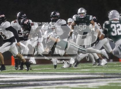 Thumbnail 3 in De La Salle vs. Pittsburg  (CIF NCS Open Final) photogallery.