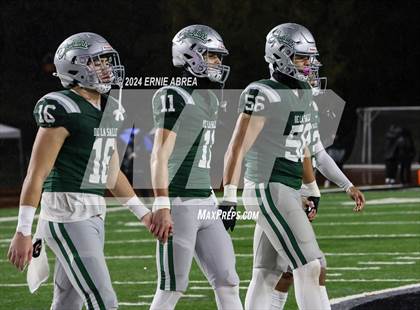 Thumbnail 3 in De La Salle vs. Pittsburg  (CIF NCS Open Final) photogallery.