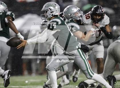 Thumbnail 1 in De La Salle vs. Pittsburg  (CIF NCS Open Final) photogallery.