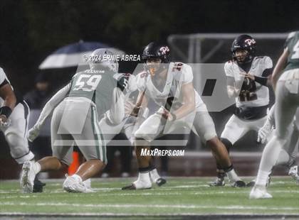 Thumbnail 2 in De La Salle vs. Pittsburg  (CIF NCS Open Final) photogallery.