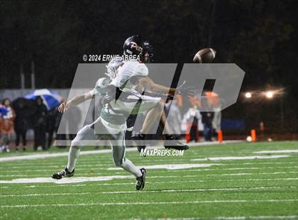Thumbnail 3 in De La Salle vs. Pittsburg  (CIF NCS Open Final) photogallery.