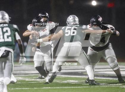 Thumbnail 2 in De La Salle vs. Pittsburg  (CIF NCS Open Final) photogallery.