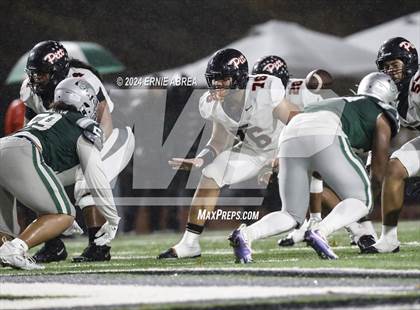 Thumbnail 3 in De La Salle vs. Pittsburg  (CIF NCS Open Final) photogallery.