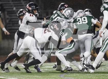 Thumbnail 2 in De La Salle vs. Pittsburg  (CIF NCS Open Final) photogallery.