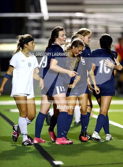 Thumbnail 1 in V.R. Eaton vs Flower Mound (UIL 6A Regional Semifinal) photogallery.