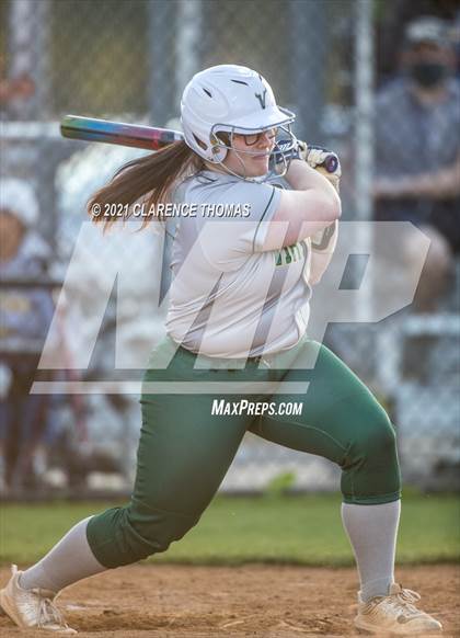 Thumbnail 1 in Independence @ Loudoun Valley photogallery.