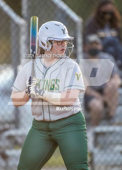 Thumbnail 1 in Independence @ Loudoun Valley photogallery.