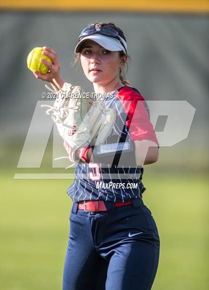 Thumbnail 2 in Independence @ Loudoun Valley photogallery.
