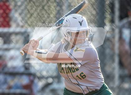 Thumbnail 1 in Independence @ Loudoun Valley photogallery.