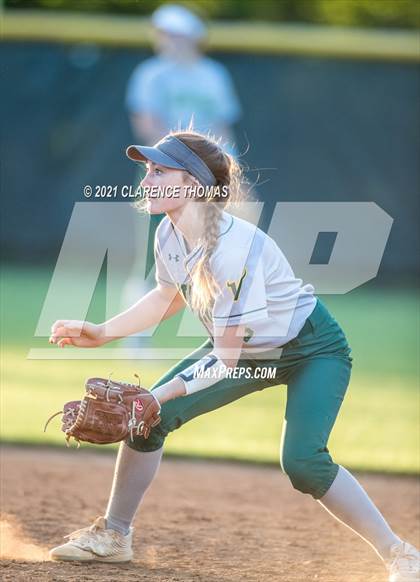 Thumbnail 3 in Independence @ Loudoun Valley photogallery.