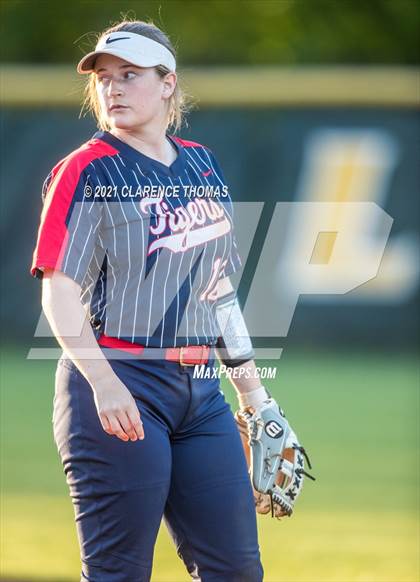 Thumbnail 2 in Independence @ Loudoun Valley photogallery.