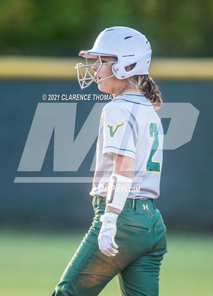 Thumbnail 1 in Independence @ Loudoun Valley photogallery.