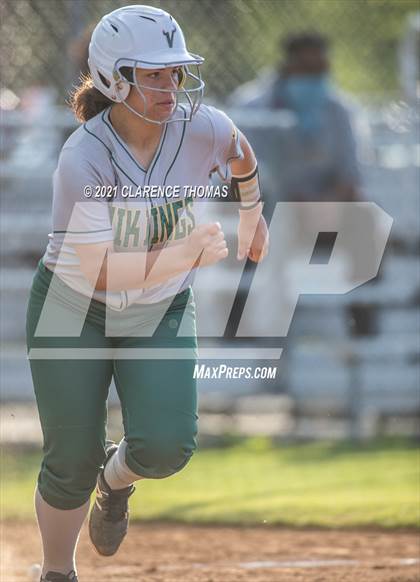 Thumbnail 2 in Independence @ Loudoun Valley photogallery.