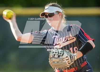 Thumbnail 2 in Independence @ Loudoun Valley photogallery.