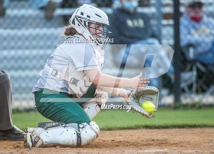 Thumbnail 1 in Independence @ Loudoun Valley photogallery.