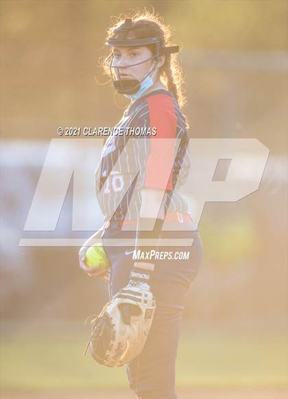 Thumbnail 3 in Independence @ Loudoun Valley photogallery.