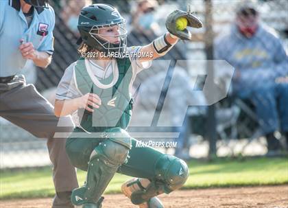 Thumbnail 1 in Independence @ Loudoun Valley photogallery.