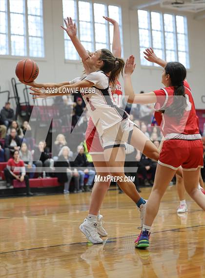 Thumbnail 3 in Somers @ Rye ((NYSPHSAA Section 1 Class AA Second Round) photogallery.